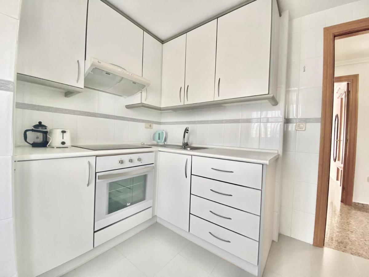 Apartamento Atenas Piscina 4 Pax, Inmobiliaria Leo Playa De San Juan Аликанте Экстерьер фото